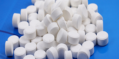 二氧化氯價(jià)格為什么相差那么大？怎么辨別二氧化氯的真假？